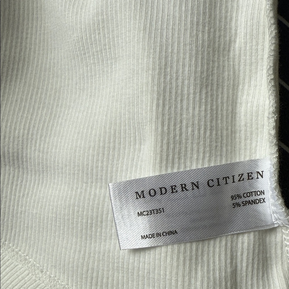 Modern Citizen Ivory Ribbed Tank Top - Picture 5 of 5